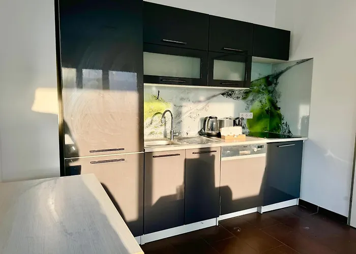145 M2 4-bedroom With Balcony & Free Parking Apartamento