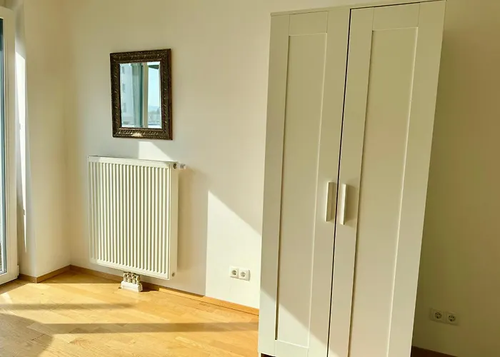 145 M2 4-bedroom With Balcony & Free Parking Apartamento *
